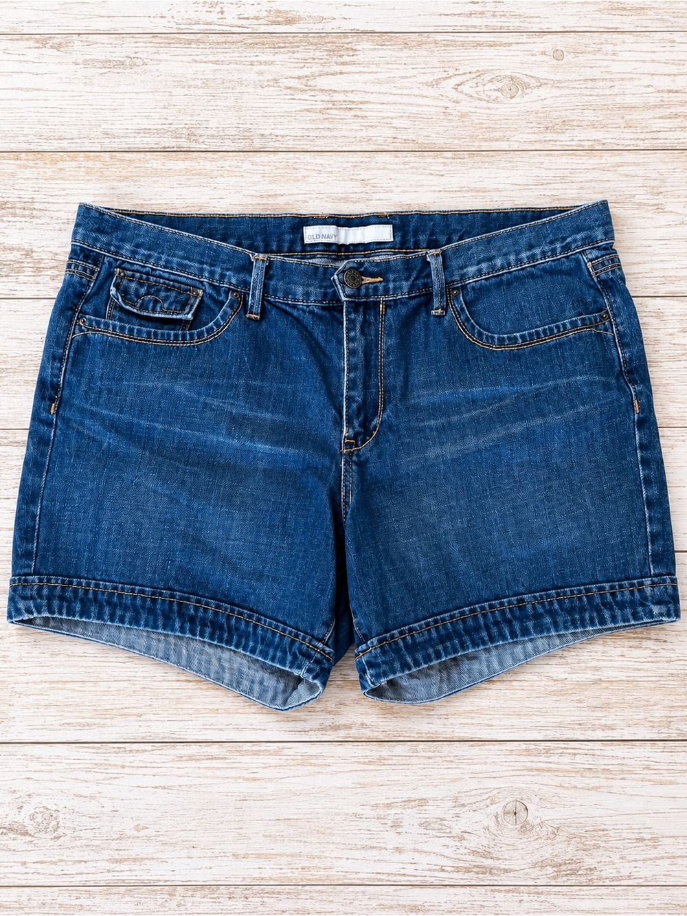 Old Navy Women’s Dark Wash Denim Shorts Approx Size 18 XL